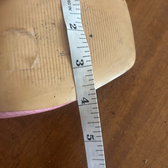 Pink Princess Polly Faux Croc Embossed Pumps 💋 - Picture 6 of 6